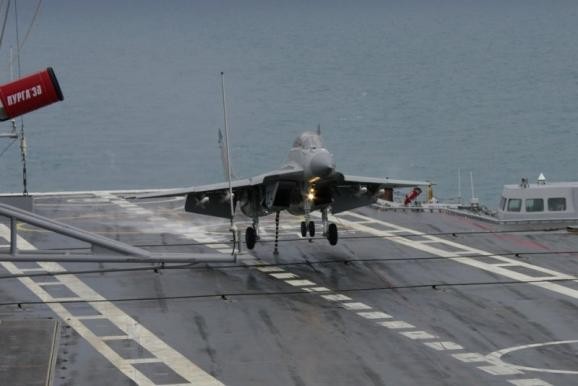 Việc thử nghiệm cất/hạ cánh máy bay chiến đấu hải quân MiG-29K đã hoàn thành trước khi xảy ra sự cố nồi hơi động cơ của tàu sân bay Vikramaditya